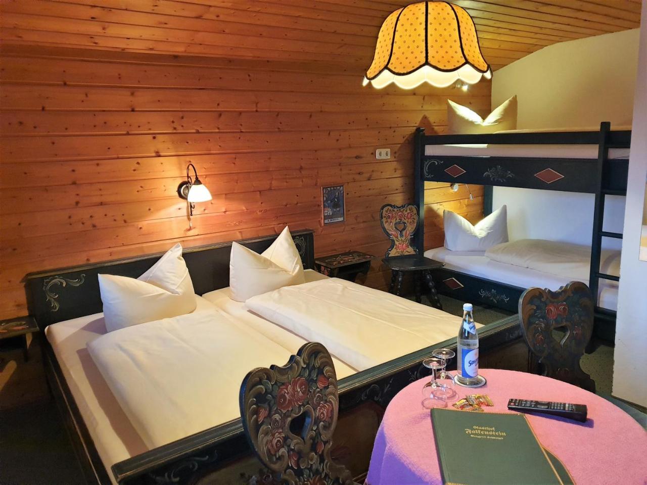 Aparthotel Gasthof Falkenstein - Metzgerei Schwaiger - Flintsbach